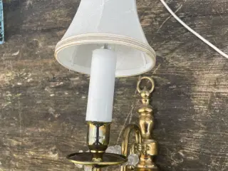 Væglampe messing med prismer