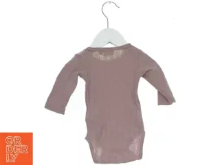 Langærmet body i glimmer fra Name It (str. 56)