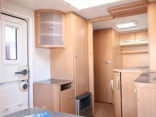 2010 - Adria Adora 512 UP   Markise med sider og front, mover, gulvarme