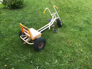 Moon car