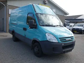 Iveco Daily 3,0 35C15 12m³ Van