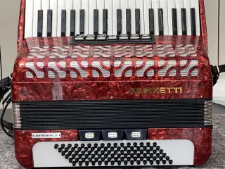ANEZETTI harmonika – 37 tangenter – flot blodrød