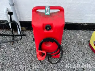 Benzin beholder med luftpumpe