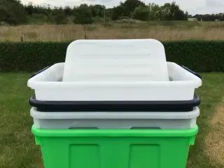 OPBEVARINGSKASSER. PLAST.