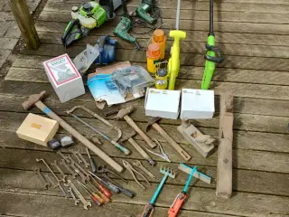 Blandet værktøj og haveredskaber 