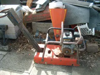 dynapac lt200 overdel med bensin motor 6.5hk