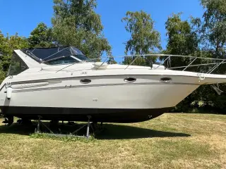 Motorbåd Maxum 3000SCR