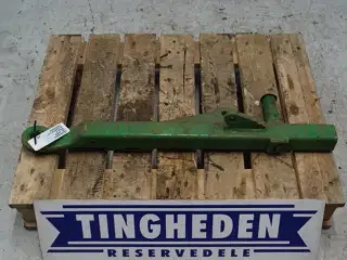 John Deere 2140 L.H. Liftarm AL26678