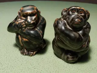 2 kongelig brune stentøjs abe figurer 