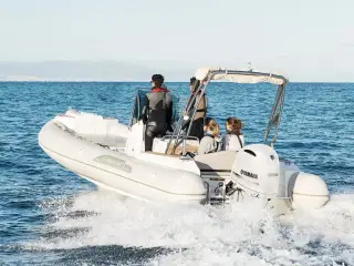Yamaha F200LCA