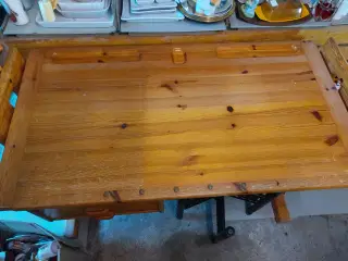 Gamle skole bord