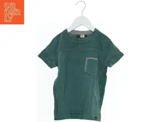 T-shirt fra Molo (str. 104)