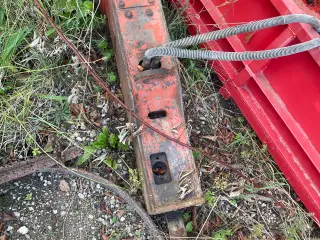 Hammer til 8t gravemaskine