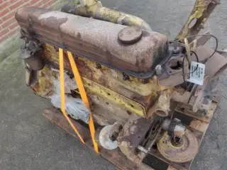 Ford Trader 590E Topstykket er solgt Fra