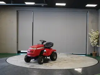 Sentinel by Murray Havetraktor; på torsdagsauktion