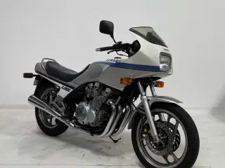 Søg: Yamaha XJ 900 58L