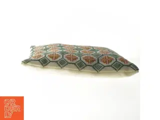Dekorativ pude med mønster (str. 34x34 cm)