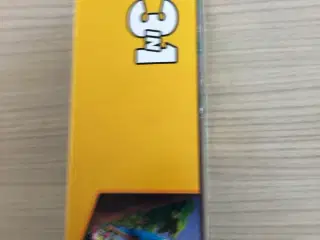 Lego Exotic Parrot Creator 31136