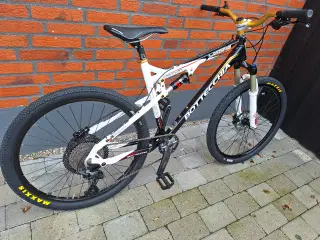 Full suspension mtb (small)