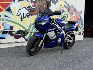 Yamaha R6 2001