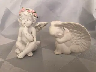 To forskellige keramik engle figurer 