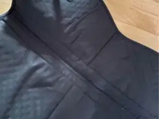 Sadelpad sælges
