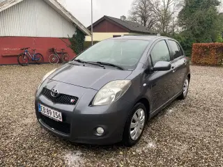 Toyota Yaris T-sport