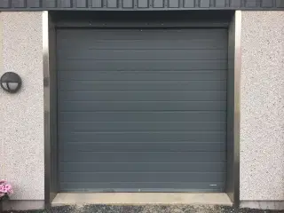 2 stk. garageporte med elmotor, farve antracitgrå
