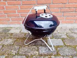 Weber grill. Smokey Joe 