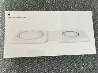 Apple MagSafe Duo charger