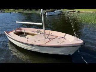 Sejljolle som er sejlklar