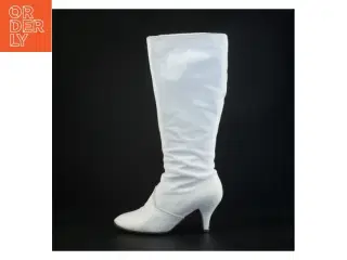 Hvide støvler fra Bethy Blue (str. 39)