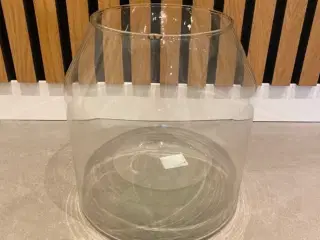 Vase i klar glas