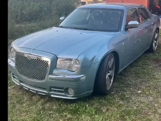 Bil Chrysler 300 c