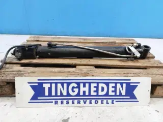 GEHL AL750 Cylinder 50307333