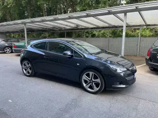 Opel Astra 1,6 T 180 Sport GTC