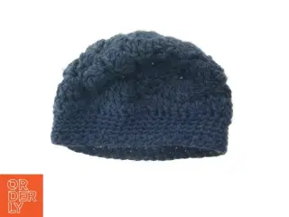 Strikket hat (str. Ø 28 cm)