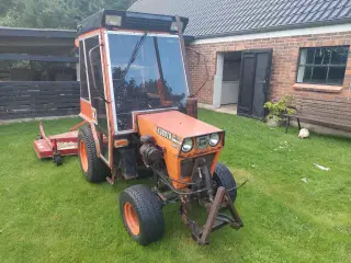 Kubota b7100HST