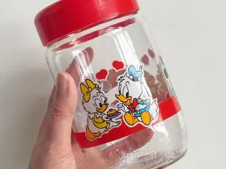 Retro Disney, rødt plastlåg