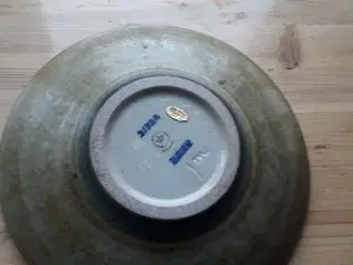 Bordskål/-fad, Jørgen Mogensen (jm)
