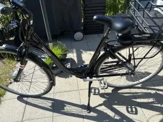 Sco dame el cykel 