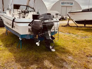 Sjældent udbudt Bayliner Trohy 2002WA 