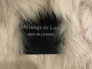 Melange De Lux