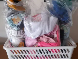 Babyborn dukketøj 28 dele.