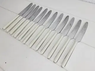 ⭐️- Bestik Mepra i " Fantasia " serie 12 Knive