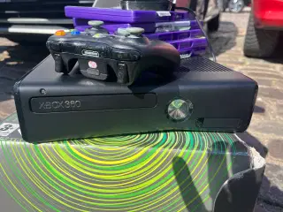 X-box 360 kinect m. Fem Spil