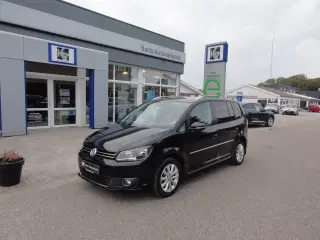 VW Touran 2,0 TDi 140 Comfortline BMT Van