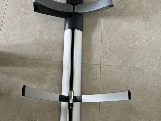 Vogels Sakse tv-ophæng