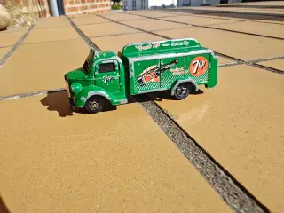 7Up Sodavands lastbil - 1983