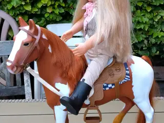 Stor Dukke og Hest